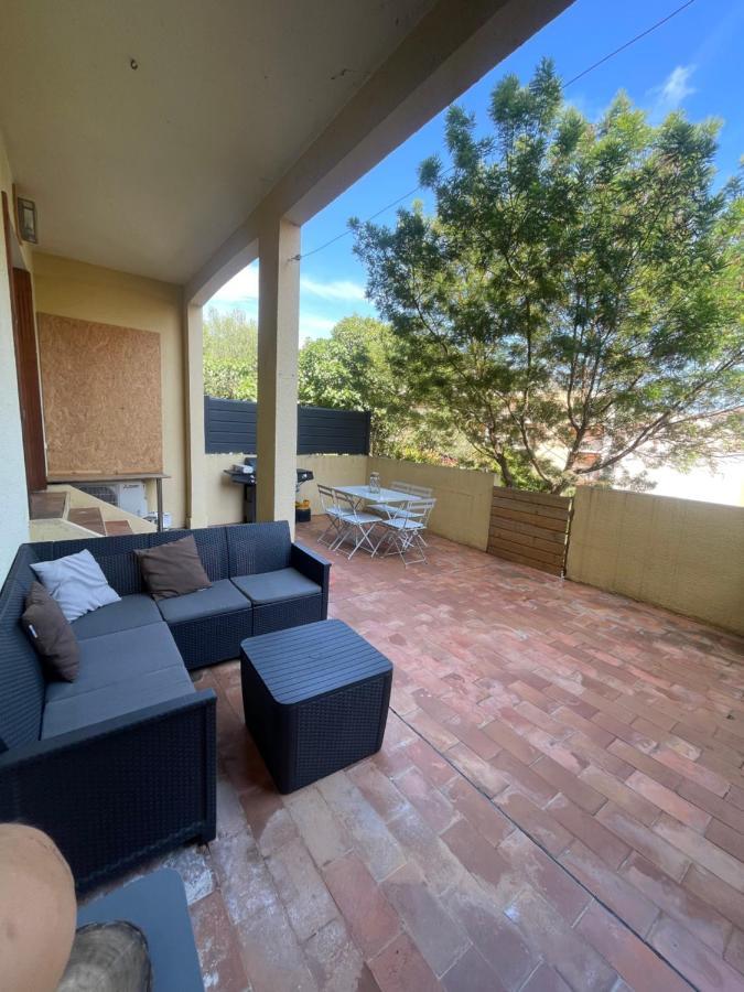 Appartement Proche Mer Avec Terrasse Et Jardin Privatif Hyères Exterior foto